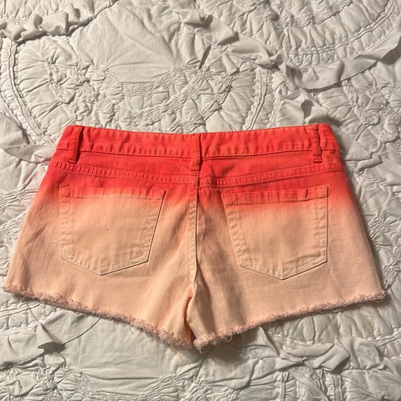 Mossimo Supply Co Cut Off Shorts - Picture 5 of 10